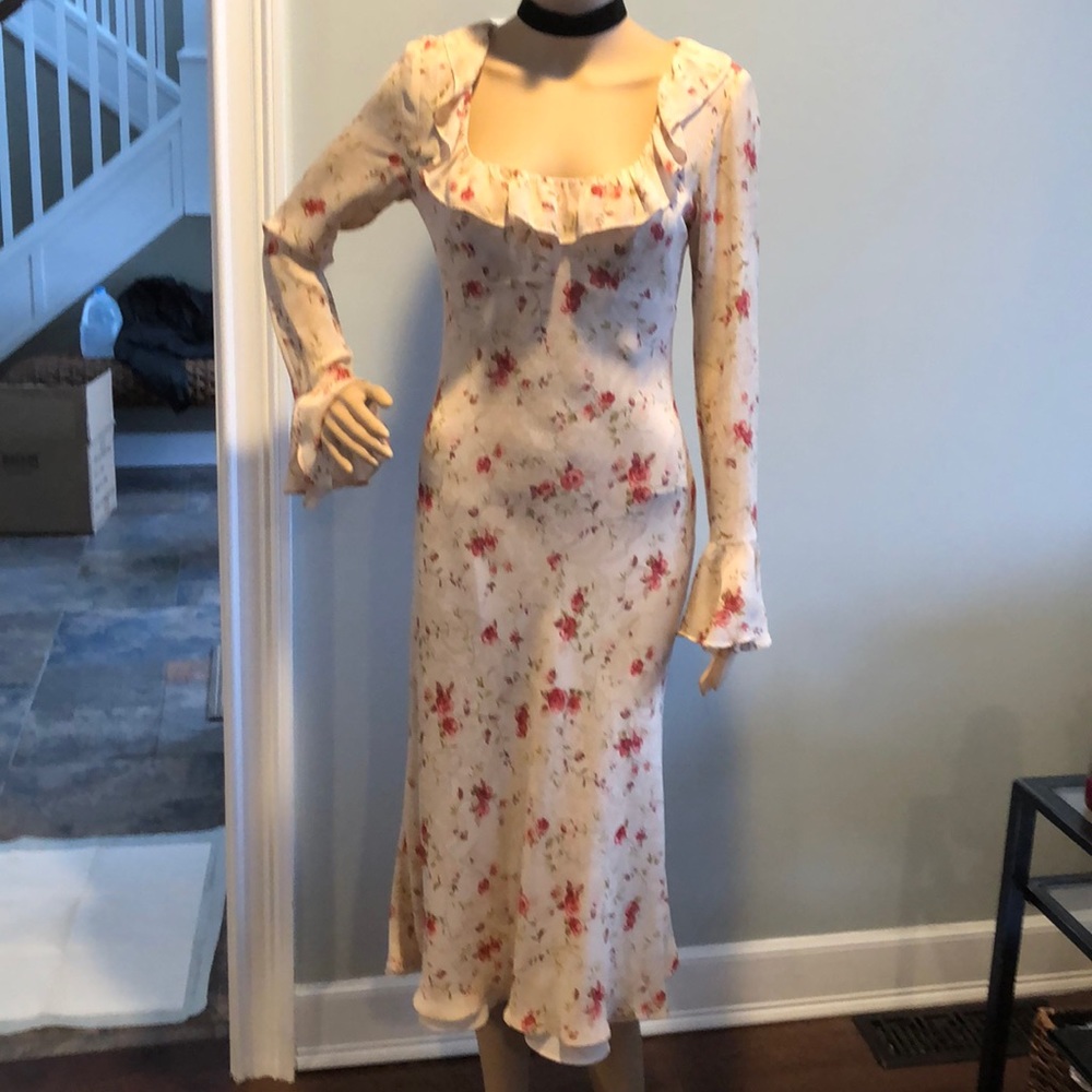 Beautiful Moda peasant dress